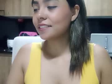 Niicolleanderson Chaturbate stream image from January 12, 2025