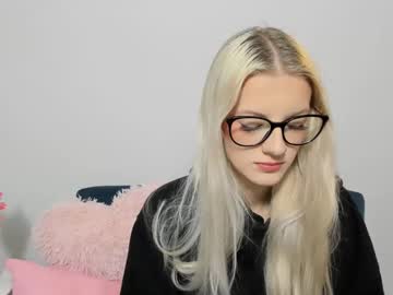 Tracysensitive Chaturbate stream image from January 12, 2025