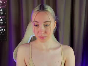 Annapeachy Chaturbate stream image from January 12, 2025