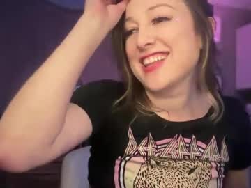 Elle5490 Chaturbate stream image from January 12, 2025