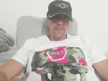 Jcecheve Chaturbate stream image from January 12, 2025