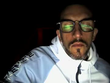 Lebusheur3 Chaturbate stream image from January 12, 2025