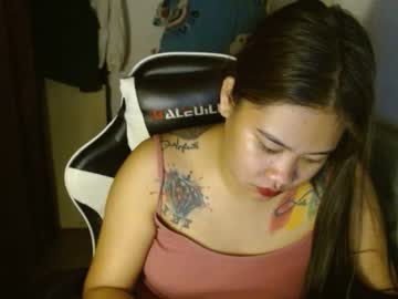 Urfynestasian Chaturbate stream image from January 12, 2025