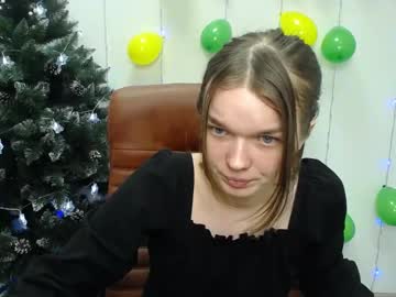 Lldaylinalops Chaturbate stream image from January 12, 2025