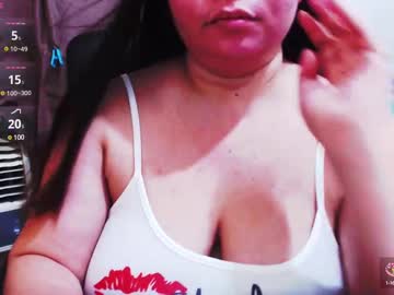 Wildhotasianx Chaturbate stream image from January 12, 2025
