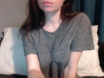 Tinyytina Chaturbate stream image from January 12, 2025