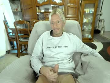 00jeff31 Chaturbate stream image from January 12, 2025