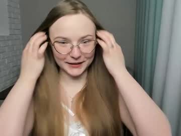 Miya_Mimi Chaturbate stream image from January 12, 2025