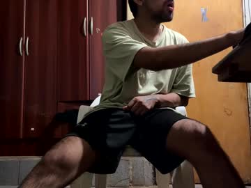 Y0ungwithbrowndick Chaturbate stream image from January 12, 2025