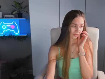 Azeliaclark Chaturbate stream image from January 12, 2025