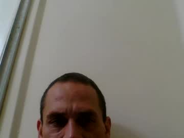 Gezuz42069 Chaturbate stream image from January 12, 2025