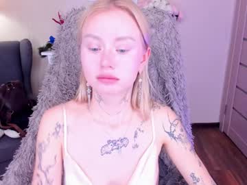 Kris_Grant Chaturbate stream image from January 12, 2025