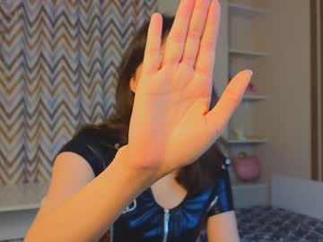 Joycebarbara Chaturbate stream image from January 12, 2025