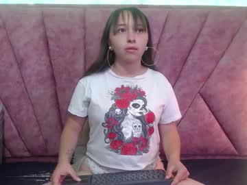 Samara_Purple Chaturbate stream image from January 12, 2025