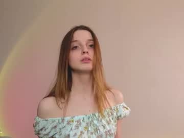 Zeldacoote Chaturbate stream image from January 12, 2025