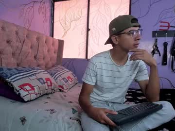 Ithan_Salvatore Chaturbate stream image from January 12, 2025