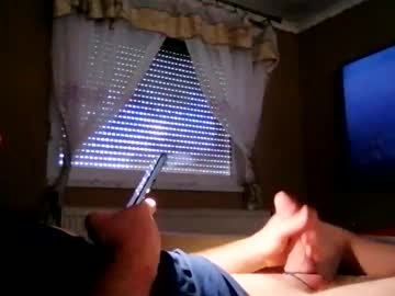 Mikeyhunxxl Chaturbate stream image from January 12, 2025