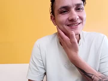 Murfialdo Chaturbate stream image from January 12, 2025