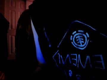 Phu_Q Chaturbate stream image from January 12, 2025