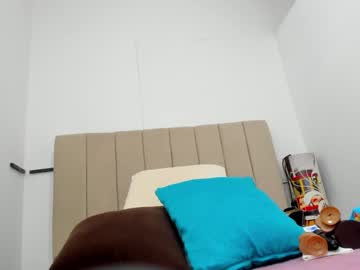 Tiffany_Hot19_ Chaturbate stream image from January 12, 2025