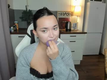Tiffanyflynn Chaturbate stream image from January 12, 2025