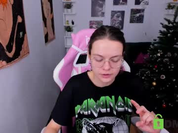 Edelwei6 Chaturbate stream image from January 12, 2025