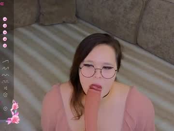 Romilda_ Chaturbate stream image from January 12, 2025