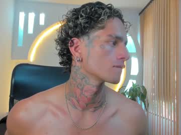Alanrodgers2_0 Chaturbate stream image from January 12, 2025