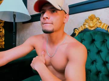 Aless_King Chaturbate stream image from January 12, 2025