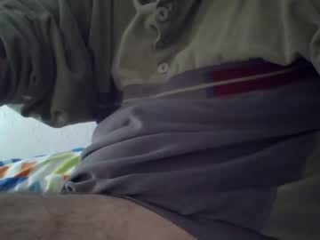 Alrue1 Chaturbate stream image from January 12, 2025