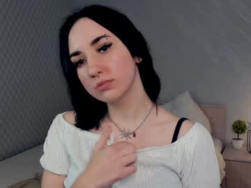 Blissdarnell Chaturbate stream image from January 12, 2025