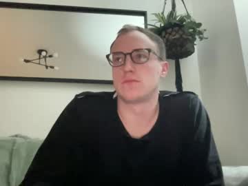 Hotholby86 Chaturbate stream image from January 12, 2025