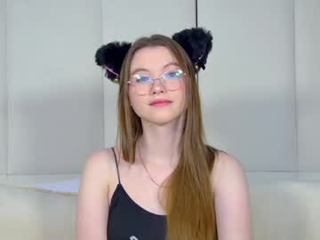 Keiraace Chaturbate stream image from January 12, 2025