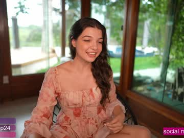 Loollypop24 Chaturbate stream image from January 12, 2025
