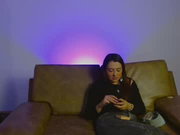 Roxxxann666 Chaturbate stream image from January 12, 2025