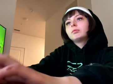 Babyblue0194 Chaturbate stream image from January 12, 2025