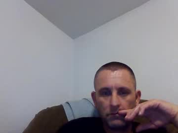 Badude77 Chaturbate stream image from January 12, 2025