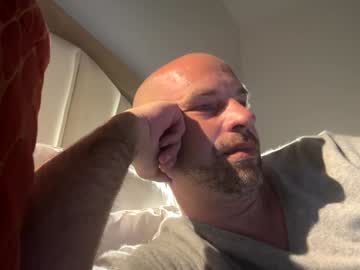Adrienfromparis Chaturbate stream image from January 12, 2025