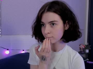 Antoniafake Chaturbate stream image from January 12, 2025
