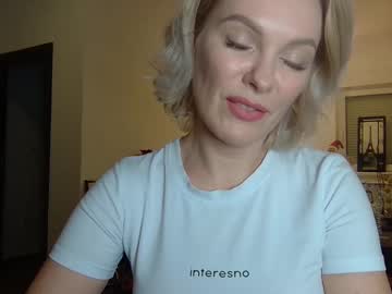 Beautifulkollettee Chaturbate stream image from January 12, 2025