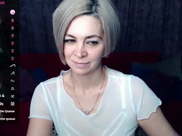Blondemommy_77 Chaturbate stream image from January 12, 2025