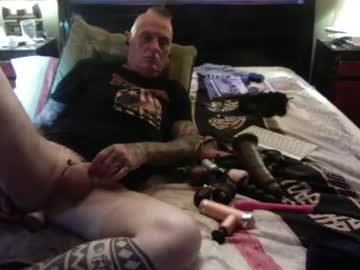 Hiasallfuk13 Chaturbate stream image from January 12, 2025