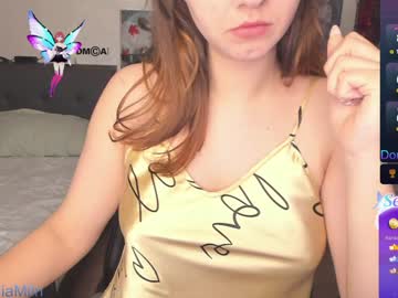 Mia_Miln Chaturbate stream image from January 12, 2025