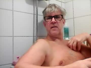 Baggelina75 Chaturbate stream image from January 12, 2025