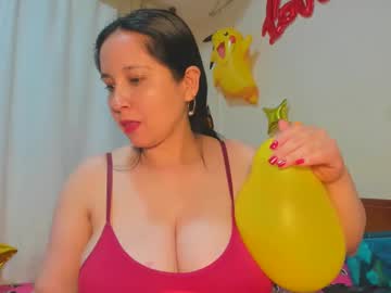 Laureen777 Chaturbate stream image from January 12, 2025