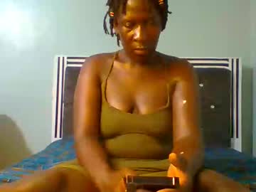 Sexyvivy Chaturbate stream image from January 12, 2025