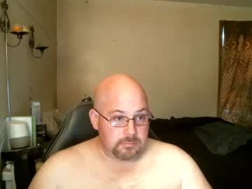 Slavejim518 Chaturbate stream image from January 12, 2025