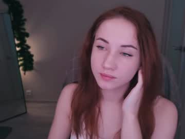 Little_Pretty_Woman Chaturbate stream image from January 12, 2025