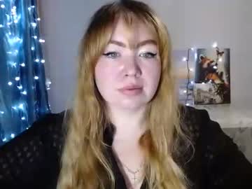 Nightlaura Chaturbate stream image from January 12, 2025