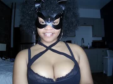 Blacksirenqueen Chaturbate stream image from January 12, 2025